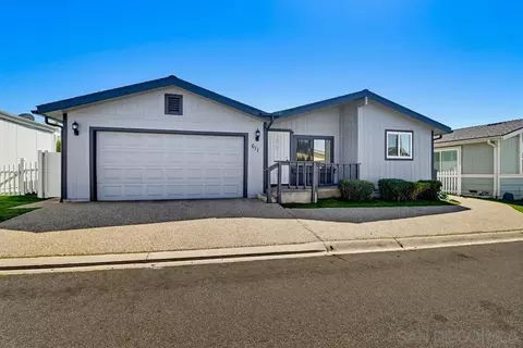 611 Via Santa Paulo, Vista, CA 92081