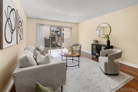 2332 Hosp Way #207, Carlsbad, CA 92008