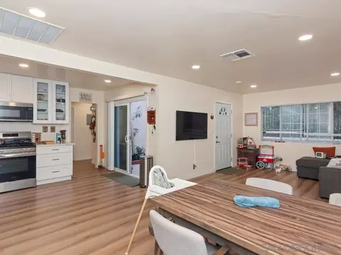 Other - 1027-33 Chestnut St, Escondido, CA 92025 photo 3 of 5