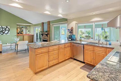 Kitchen - 7945 Shadow Hill Dr, La Mesa, CA 91941 photo 5 of 6