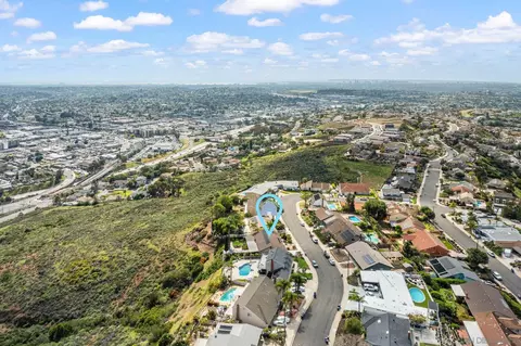 View/Area - 7945 Shadow Hill Dr, La Mesa, CA 91941 photo 9 of 10