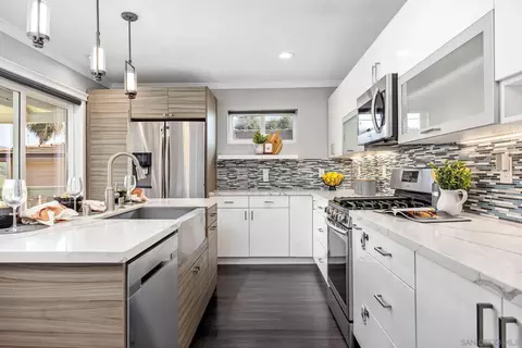 Kitchen - 1311 Ramona Ave, Spring Valley, CA 91977 photo 2 of 7
