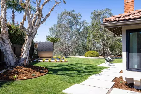 Exterior - 1502 Vanessa Cir, Encinitas, CA 92024 photo 12 of 13