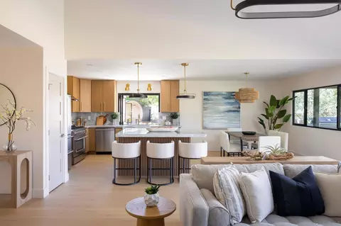 1502 Vanessa Cir, Encinitas, CA 92024