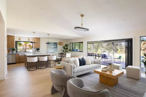 Living - 1502 Vanessa Cir, Encinitas, CA 92024 photo 6 of 6