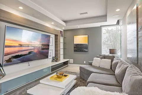 Living - 5 Spinnaker Way, Coronado, CA 92118 photo 5 of 7