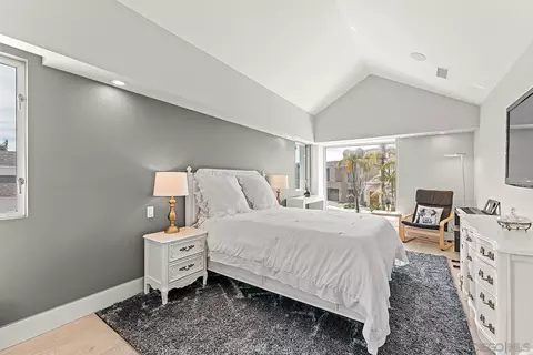 Bedroom - 5 Spinnaker Way, Coronado, CA 92118 photo 6 of 6