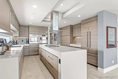Kitchen - 5 Spinnaker Way, Coronado, CA 92118 photo 3 of 5