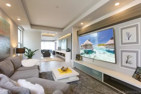 Living - 5 Spinnaker Way, Coronado, CA 92118 photo 6 of 7
