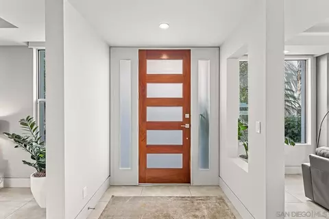 Entry Way - 5 Spinnaker Way, Coronado, CA 92118 photo 2 of 3