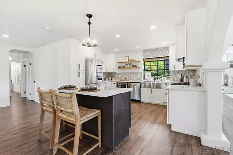 Kitchen - 2024 Grandview Rd, Vista, CA 92084 photo 2 of 7