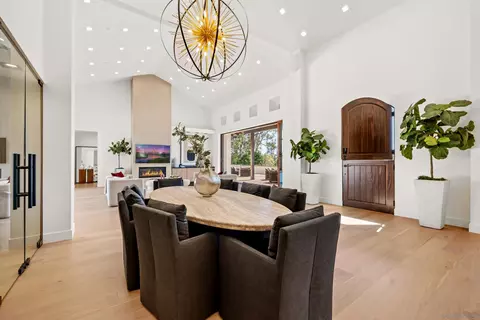 5758-60 Las Palomas, Rancho Santa Fe, CA 92067