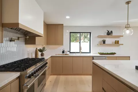 Kitchen - 2465 Garfield St, Carlsbad, CA 92008 photo 6 of 6