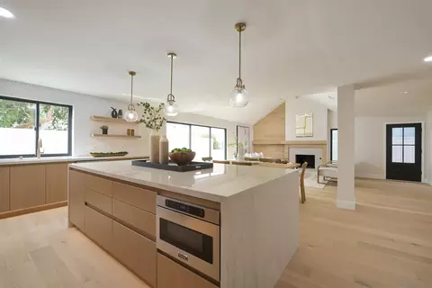 Kitchen - 2465 Garfield St, Carlsbad, CA 92008 photo 4 of 6