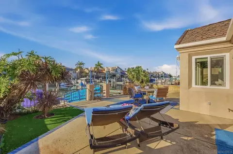 Exterior - 52 Spinnaker Way, Coronado, CA 92118 photo 2 of 3