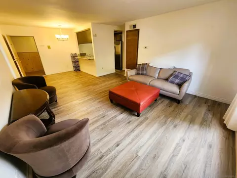 7845 Golfcrest Dr #21, San Diego, CA 92119