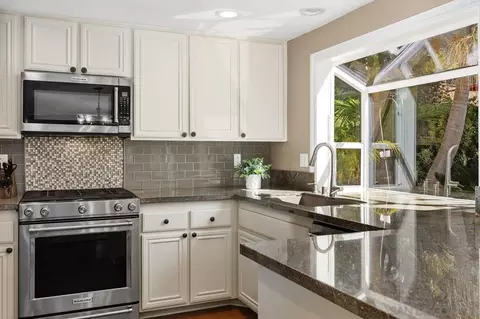 Kitchen - 14919 Derringer Rd, Poway, CA 92064 photo 2 of 6