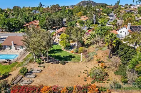 View/Area - 14919 Derringer Rd, Poway, CA 92064 photo 4 of 8