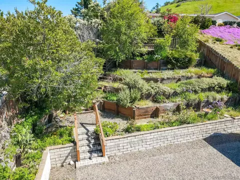 Exterior - 5177 Loma Verde, Oceanside, CA 92056 photo 7 of 15