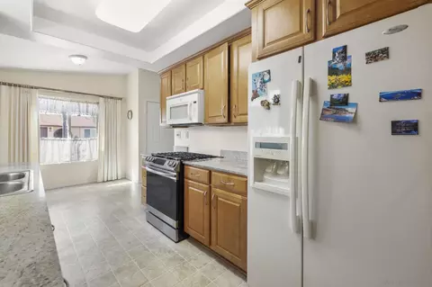 Kitchen - 5177 Loma Verde, Oceanside, CA 92056 photo 1 of 1