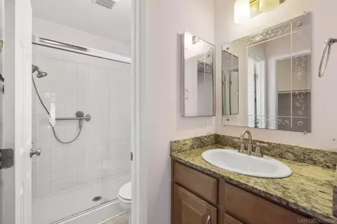 Bath - 5177 Loma Verde, Oceanside, CA 92056 photo 2 of 2