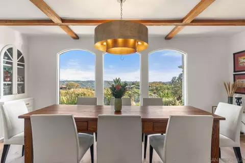 Dining - 40616 Rock Mountain Dr, Fallbrook, CA 92028 photo 3 of 3