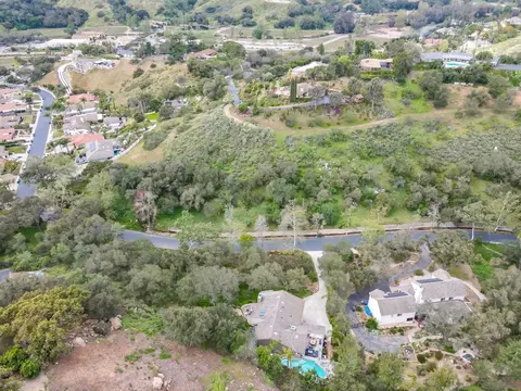 View/Area - 2656 Secret Lake Ln, Fallbrook, CA 92028 photo 5 of 12
