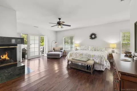 Bedroom - 2656 Secret Lake Ln, Fallbrook, CA 92028 photo 3 of 4