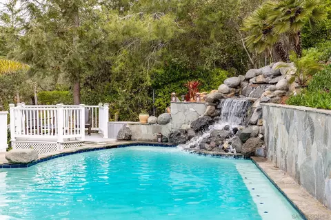 Exterior - 2656 Secret Lake Ln, Fallbrook, CA 92028 photo 8 of 33