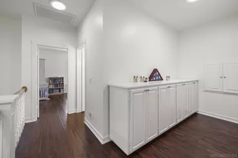 Entry Way - 2656 Secret Lake Ln, Fallbrook, CA 92028 photo 3 of 3