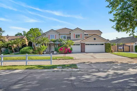 3577 Belgian Dr, Norco, CA 92860 photo 2