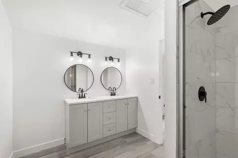 Bath - 10767 Jamacha Blvd #SPC 62, Spring Valley, CA 91978 photo 2 of 5