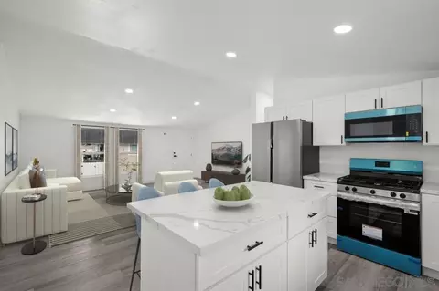 Kitchen - 10767 Jamacha Blvd #SPC 62, Spring Valley, CA 91978 photo 1 of 2