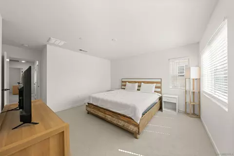 Bedroom - 35164 Grove Trl, Fallbrook, CA 92028 photo 4 of 4