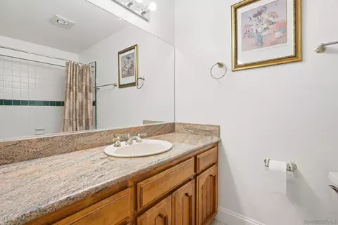 Bath - 15927 Litten Way, Ramona, CA 92065 photo 3 of 3
