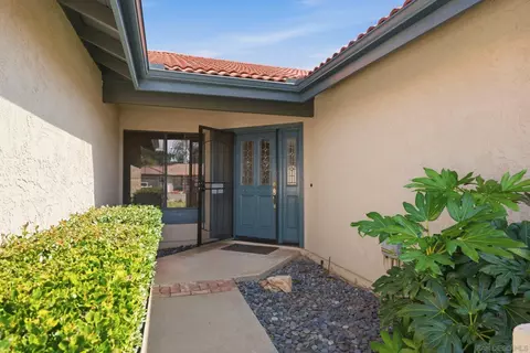 Entry Way - 15927 Litten Way, Ramona, CA 92065 photo 2 of 2