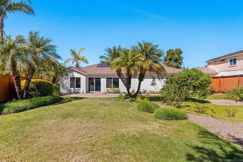 Exterior - 5761 Spur Ave, Oceanside, CA 92057 photo 8 of 10