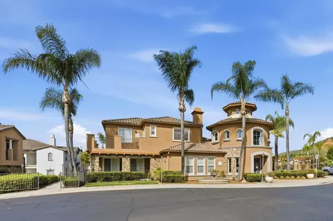 11149 Catarina Ln UNIT 82, San Diego, CA 92128