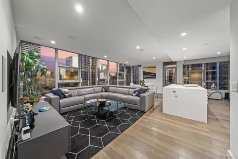 1388 Kettner Blvd #1706, San Diego, CA 92101