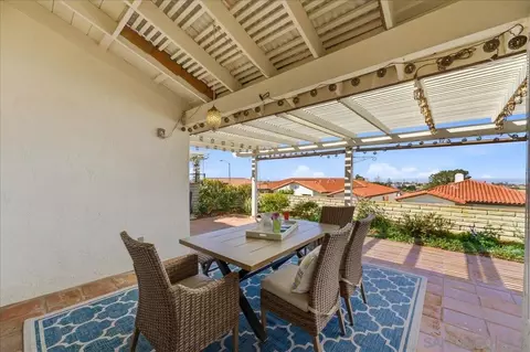Exterior - 6733 Hyacinth, Carlsbad, CA 92011 photo 2 of 2
