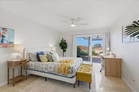 Bedroom - 6733 Hyacinth, Carlsbad, CA 92011 photo 1 of 2