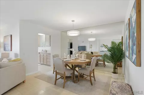 Dining - 6733 Hyacinth, Carlsbad, CA 92011 photo 1 of 2