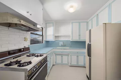 Kitchen - 1194 Andover Rd, El Cajon, CA 92019 photo 1 of 3