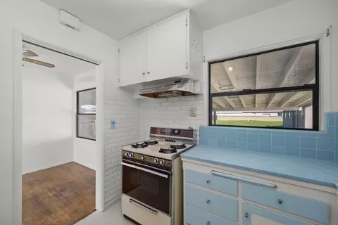 Kitchen - 1194 Andover Rd, El Cajon, CA 92019 photo 3 of 3