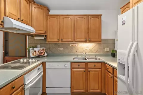 Kitchen - 7607 Seton Hall St, La Mesa, CA 91942 photo 4 of 4