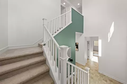 Entry Way - 35172 Bergamot Cv, Fallbrook, CA 92028 photo 5 of 8