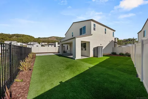 Exterior - 35172 Bergamot Cv, Fallbrook, CA 92028 photo 8 of 19