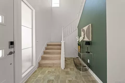 Entry Way - 35172 Bergamot Cv, Fallbrook, CA 92028 photo 2 of 8