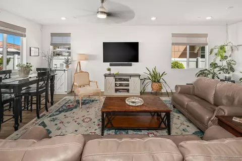 Living - 26626 Ash Smt, Menifee, CA 92584 photo 3 of 5