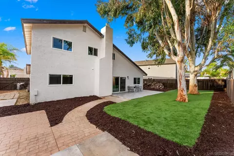 Exterior - 1215 Armstrong Cir, Escondido, CA 92027 photo 2 of 5